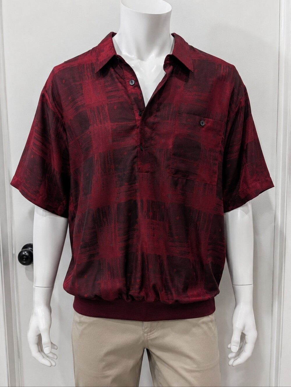 Vintage Alan Stuart Men's Short Sleeve Shirt in Burgundy with Black Accents